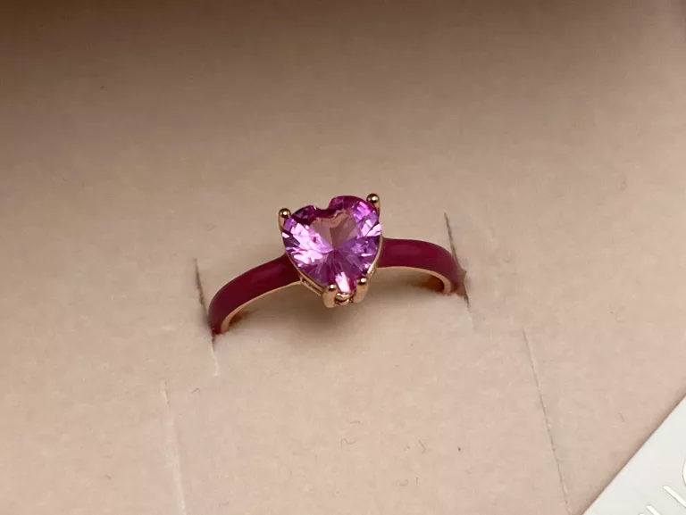 pierscionek-z-mosiadzu-pozlacany-z-kwarcem-i-emalia-serce-ar537-9434-r1-kolor-249512-1647428