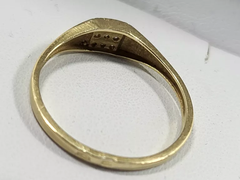 zloty-pierscionek-585-kamien-17088-128