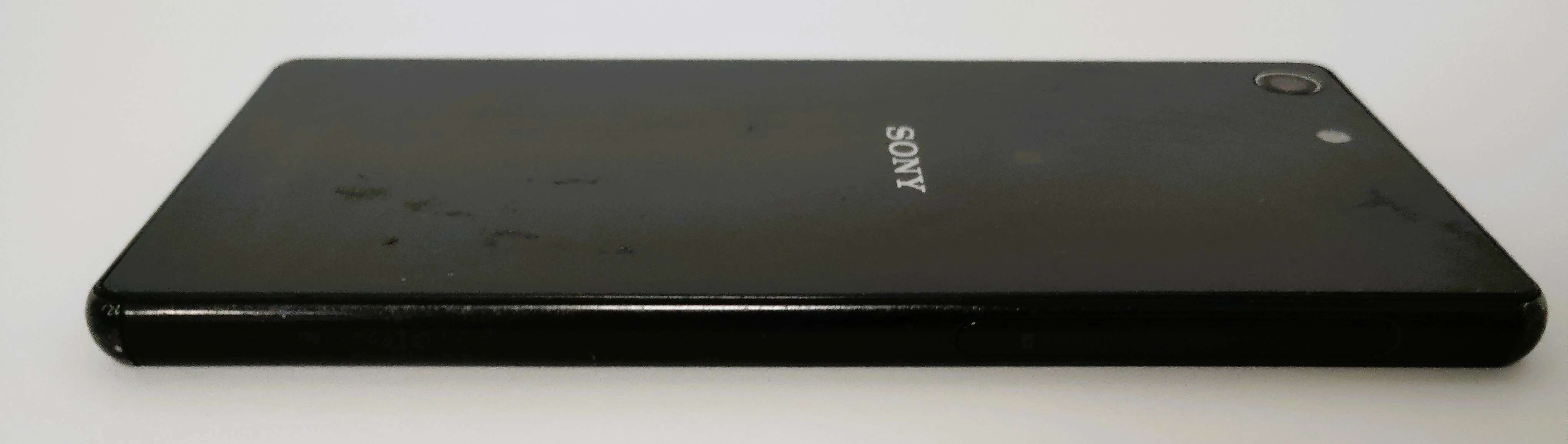 telefon-sony-xperia-e5603-316gb-kod-producenta-e5603