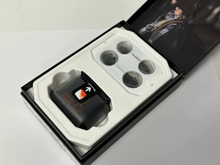 sluchawki-plantronics-backbeat-pro-5100-ean-gtin-017229166677