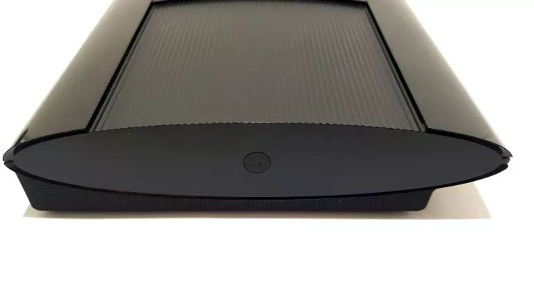 konsola-sony-ps3-super-slim-cech-4304c-500gb-2-pady-stan-bdb-dolaczone-gry-assassins-creed-2