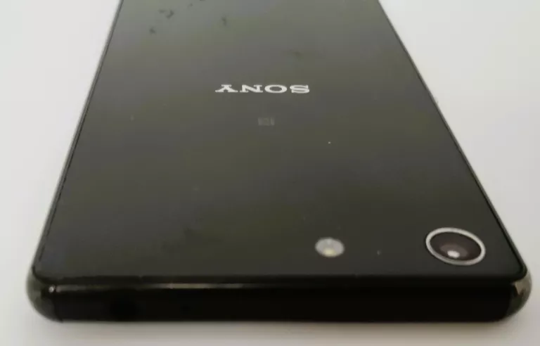 telefon-sony-xperia-e5603-316gb-typ-202685-212929