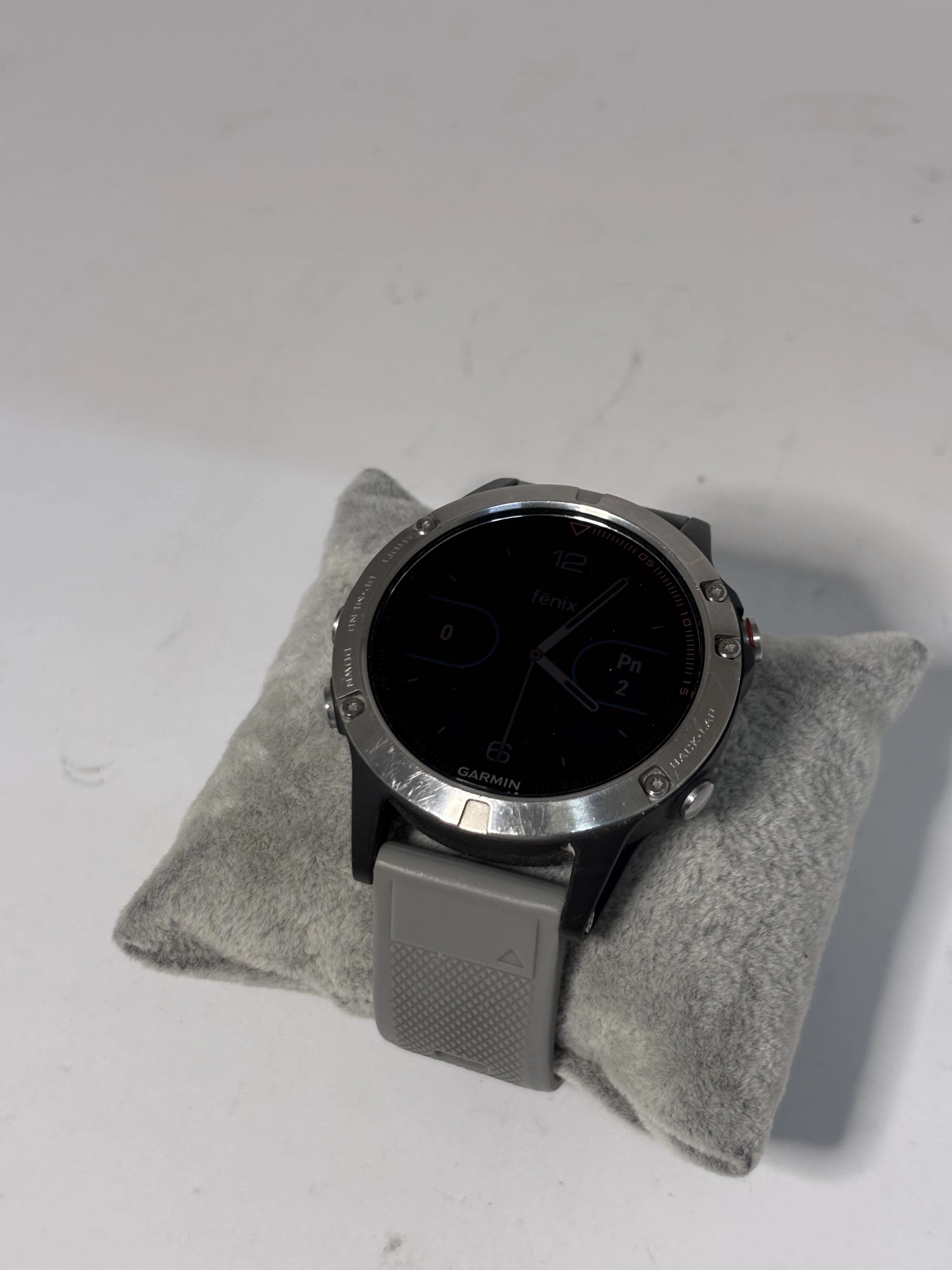 smartwatch-garmin-fenix-5-ean-gtin-5057363885053