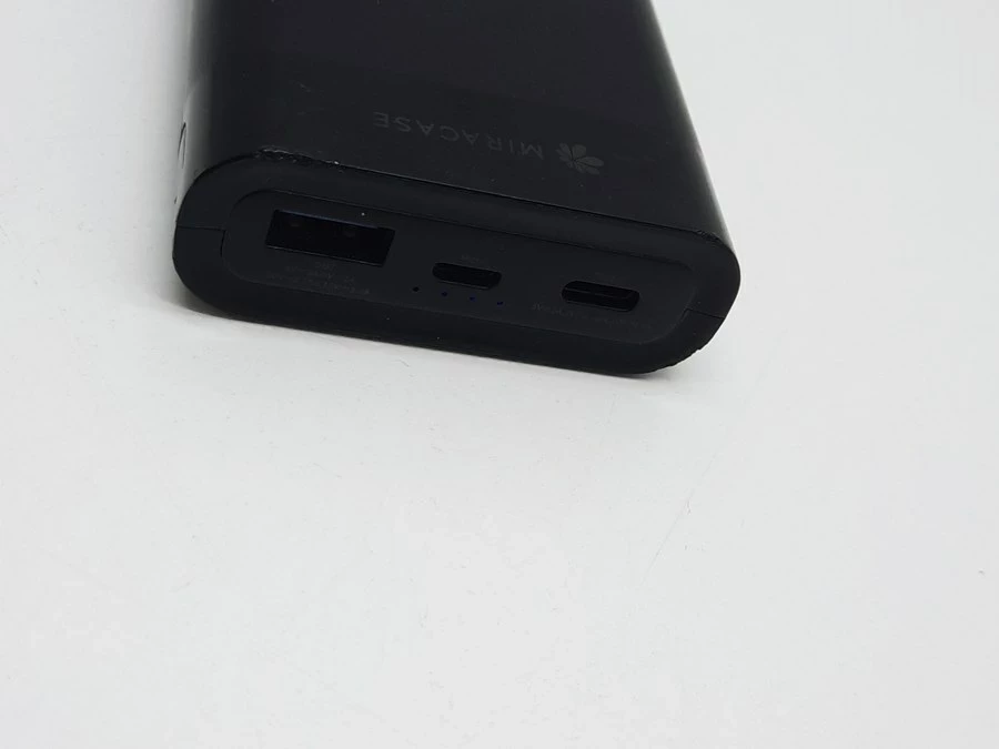 powerbank-10000-mah-ean-gtin-6921042138169