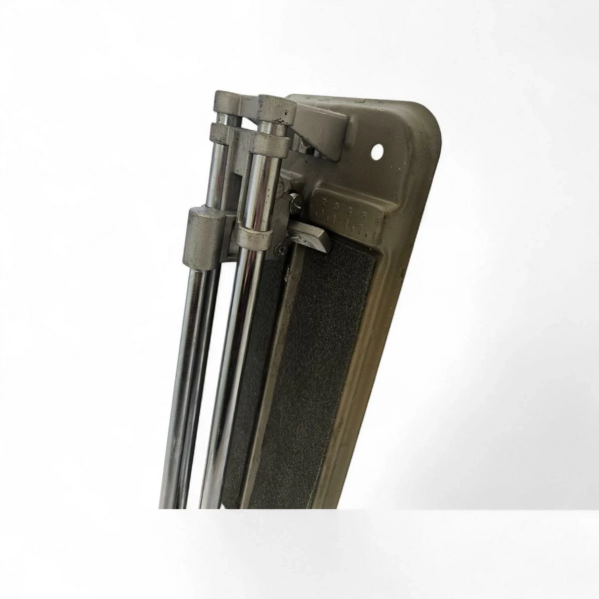 przecinarka-do-plytek-ean-gtin-4006885555907