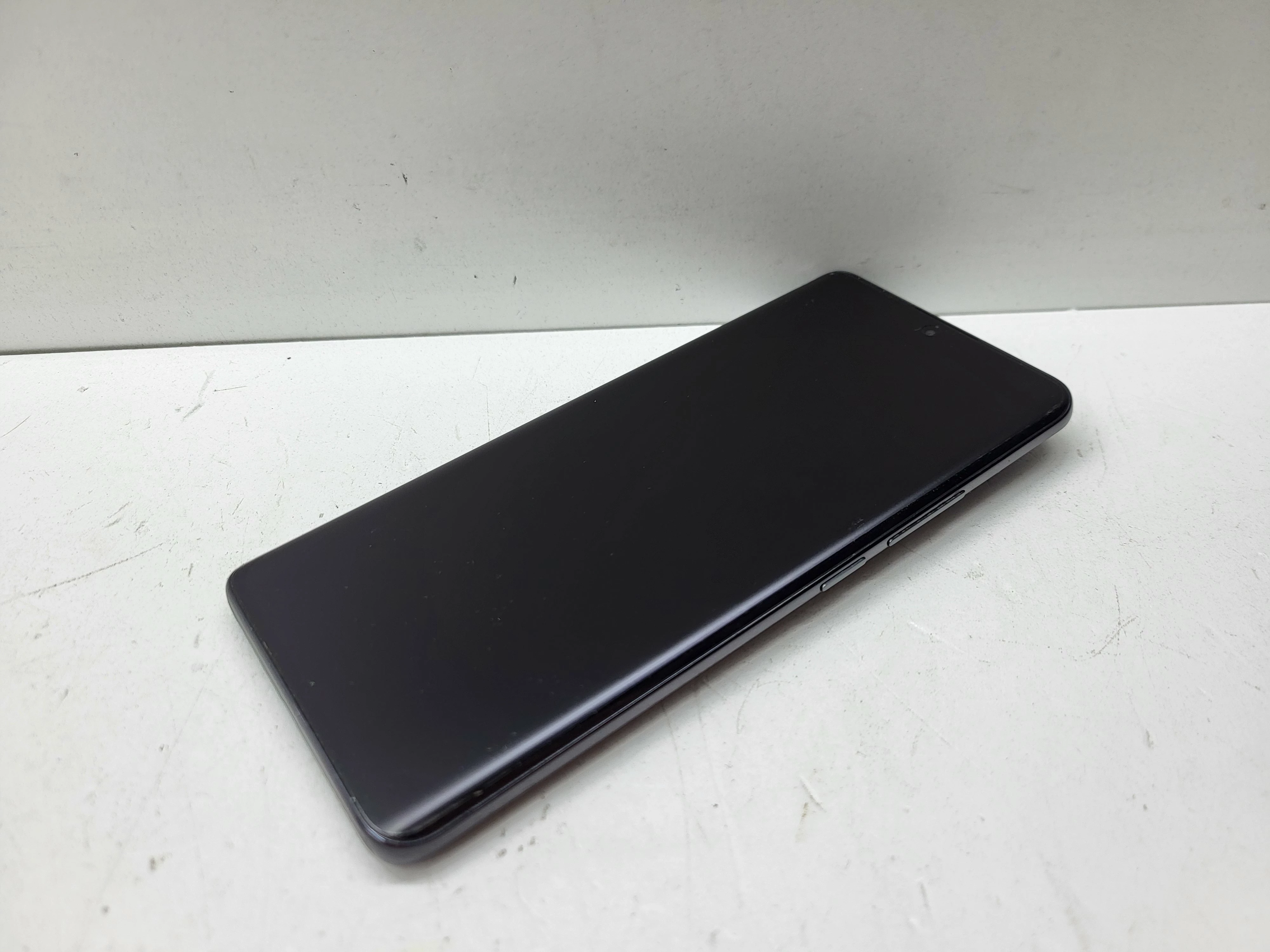 xiaomi-redmi-note-14-pro-transmisja-danych-217-2048