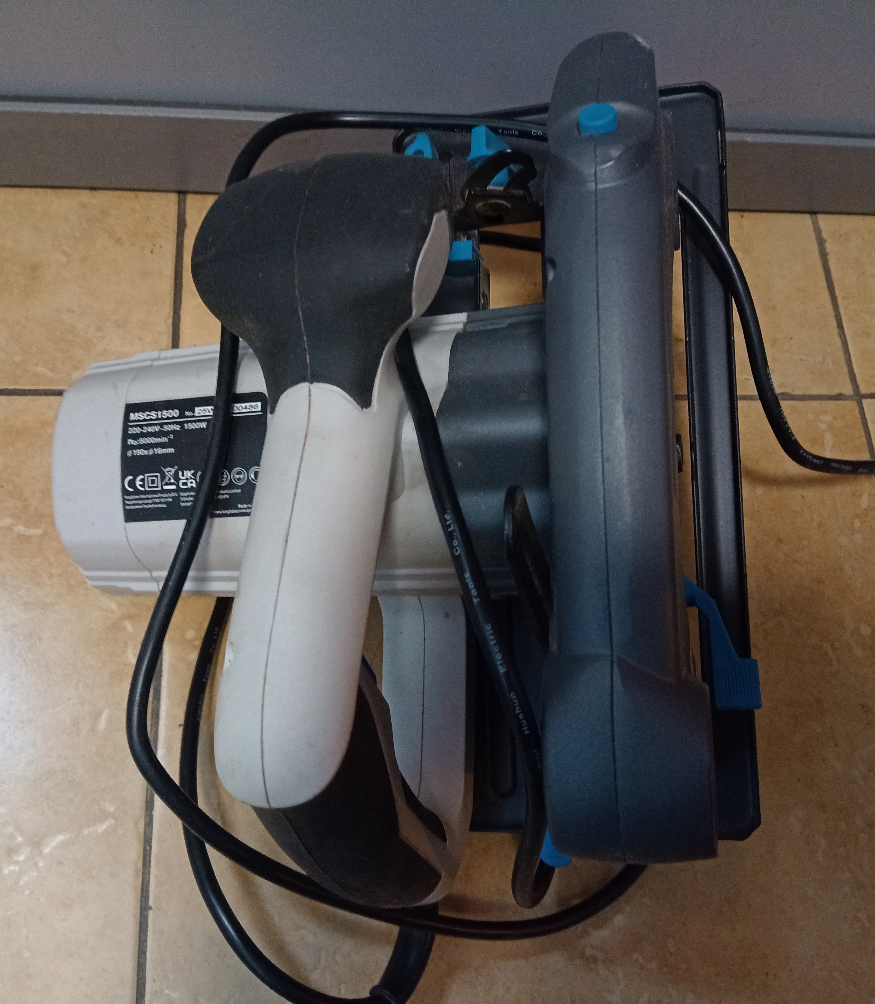 pila-tarczowa-macallister-1500w-pilarka-mscs1500-stan-11323-2