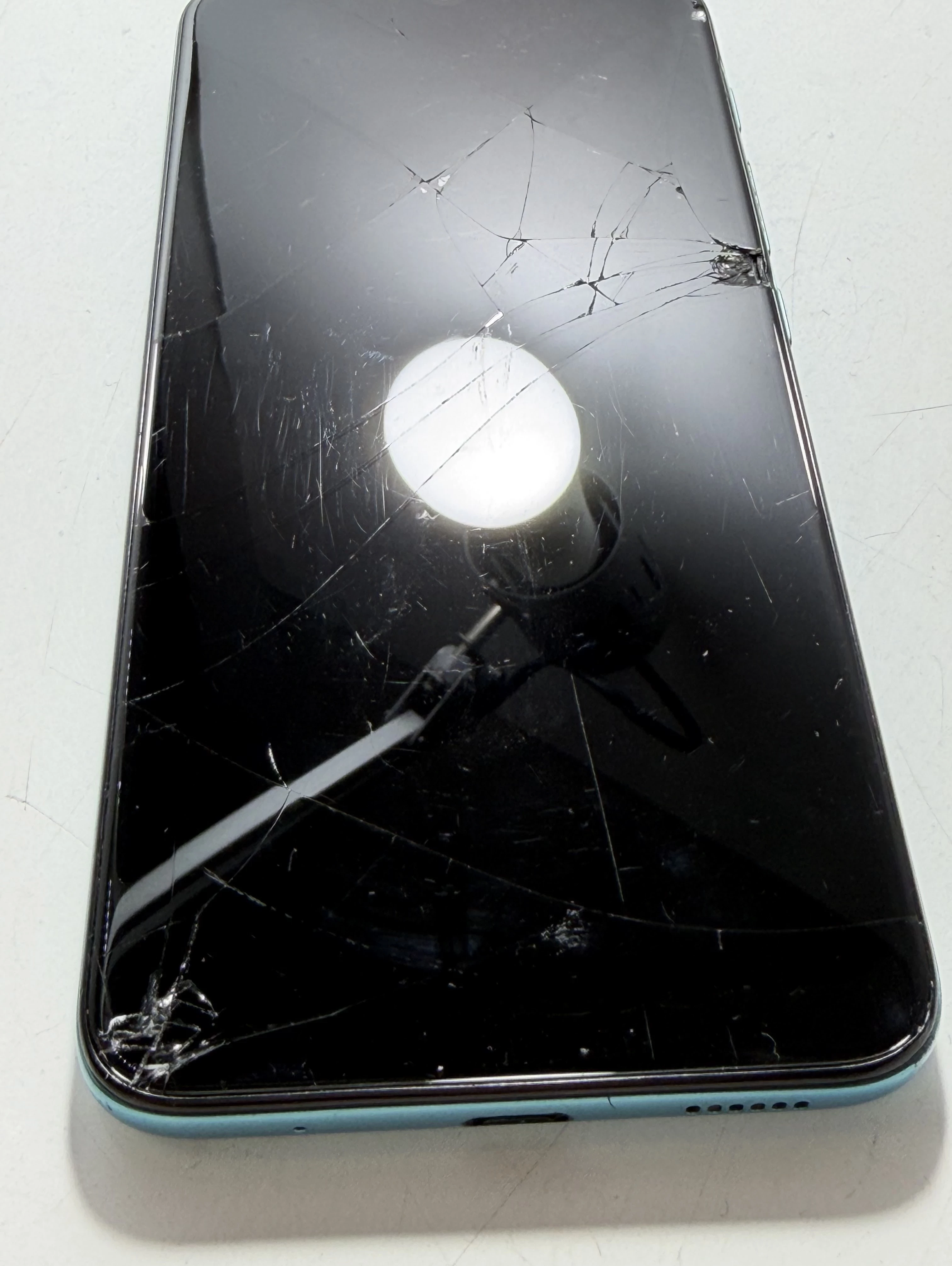 telefon-motorola-moto-e20-232gb-opis-przekatna-ekranu-65