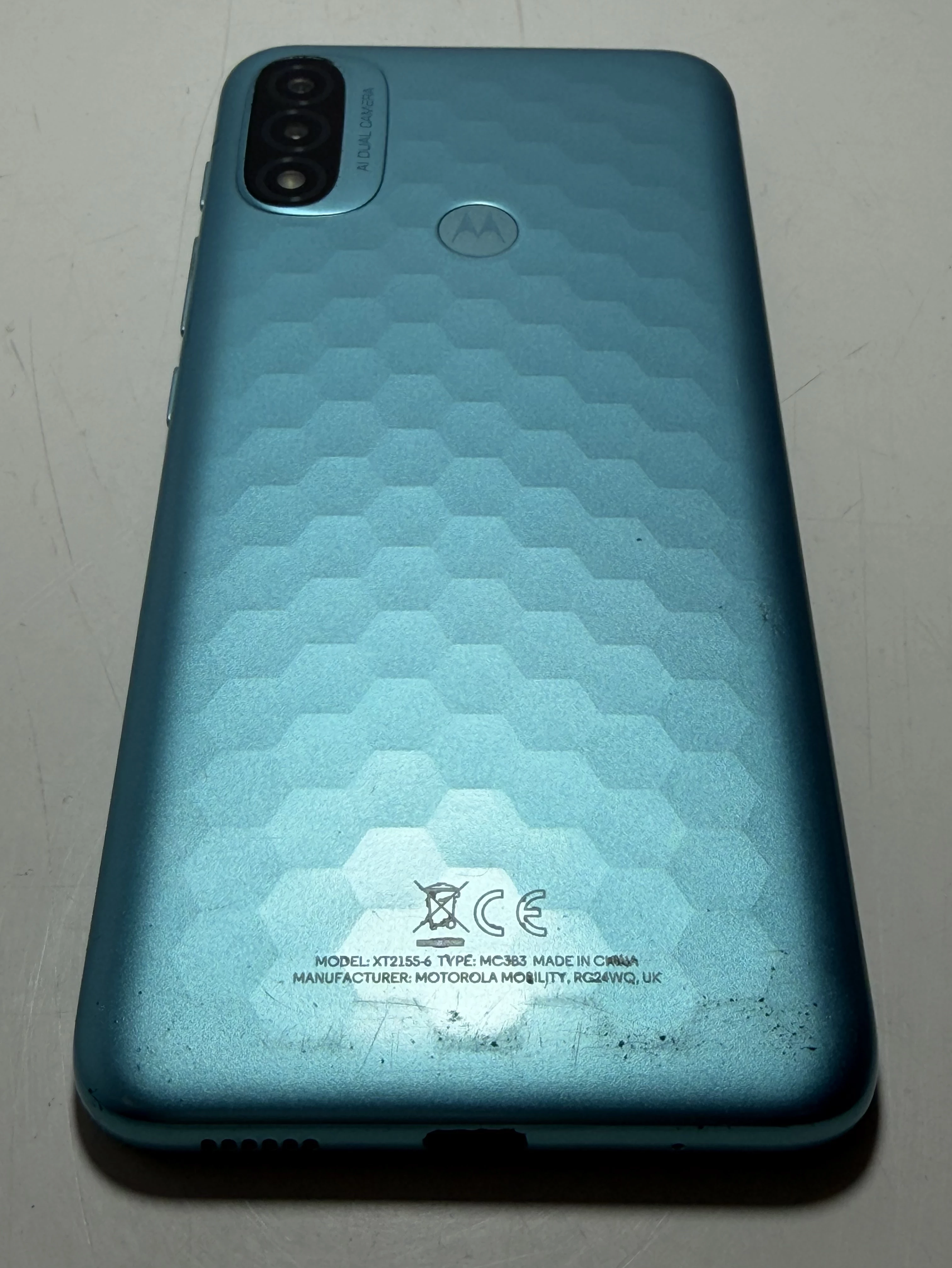 telefon-motorola-moto-e20-232gb-opis-typ-202685-212929