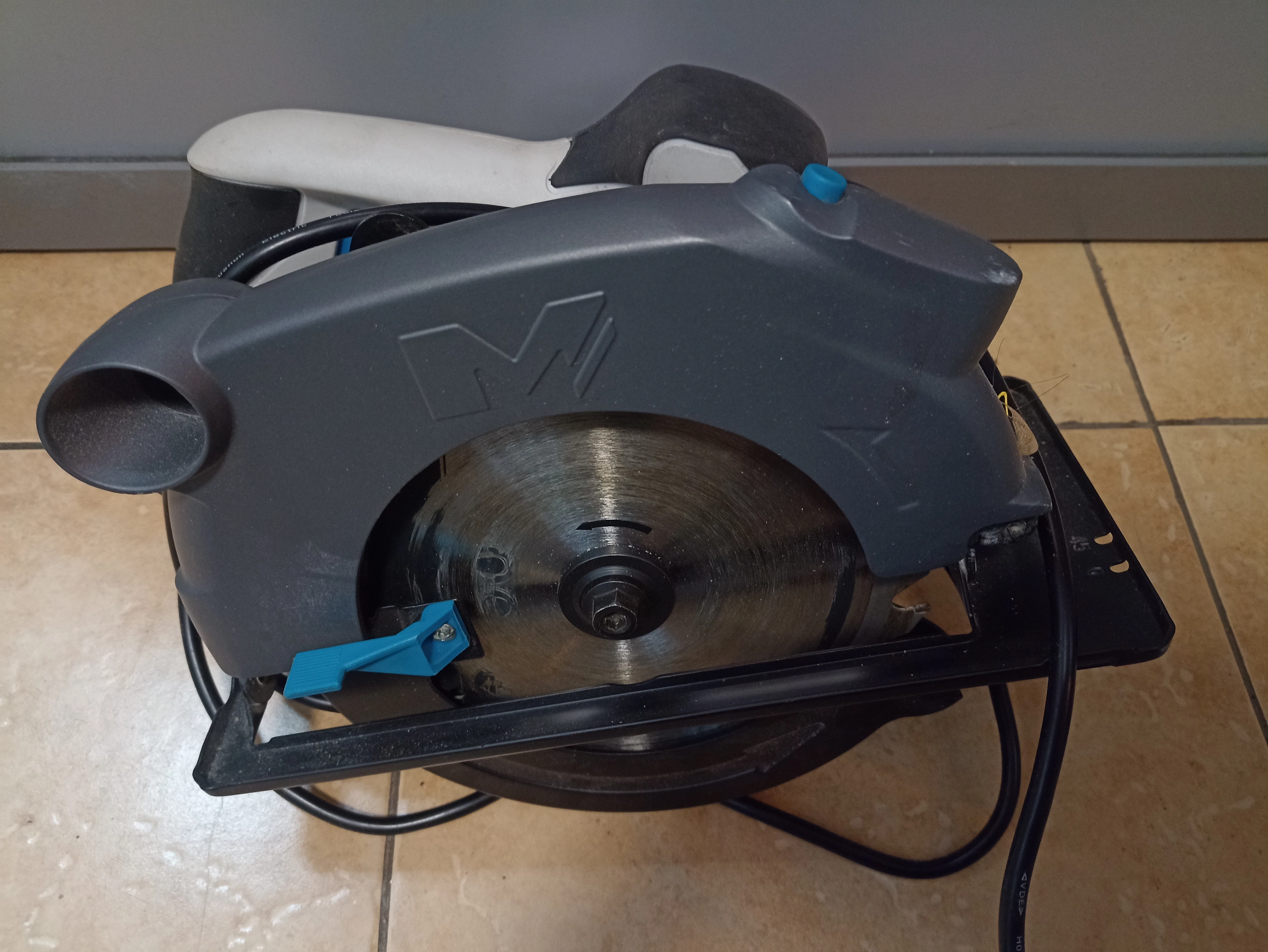 pila-tarczowa-macallister-1500w-pilarka-mscs1500-srednica-otworu-pily-1600