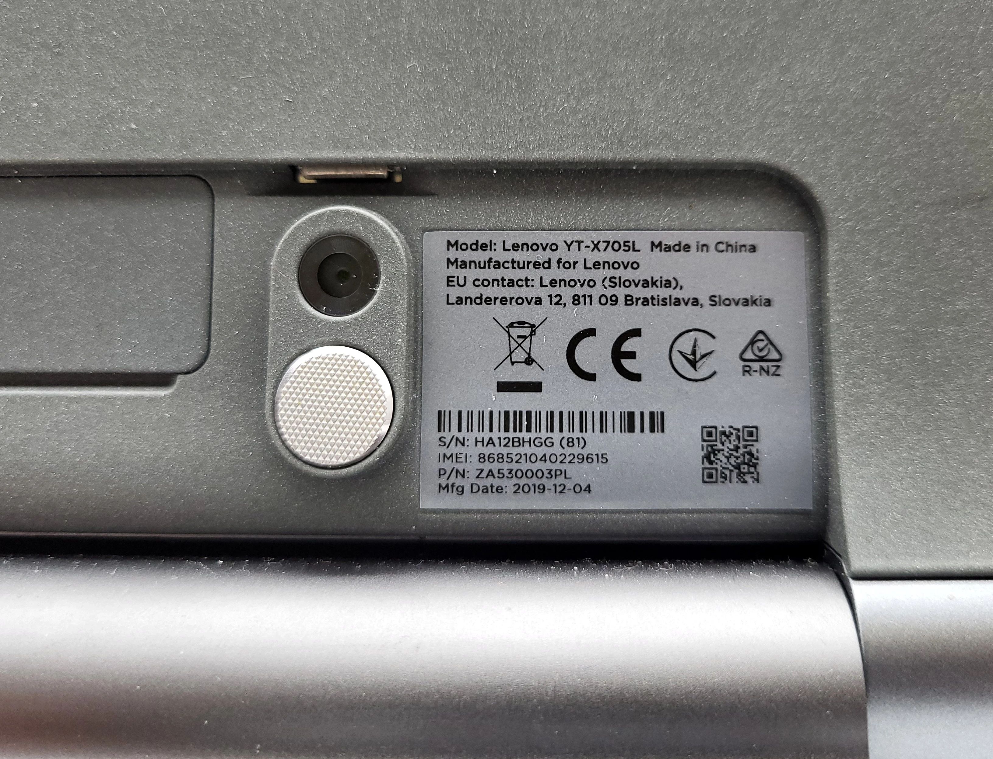 tablet-lenovo-yt-x705l-pudelko-system-operacyjny-16332-1