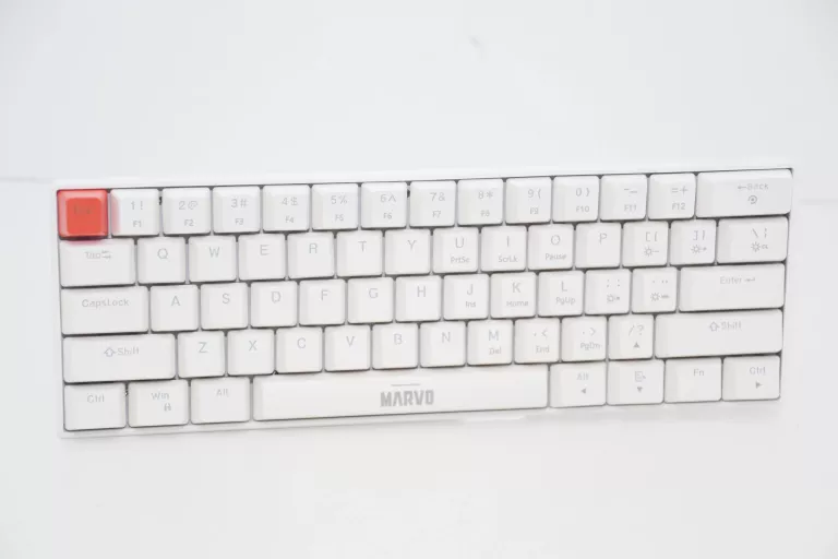 klawiatura-mechaniczna-saber-61-white-kg933gwh-kod-producenta-kg933g-wh-en