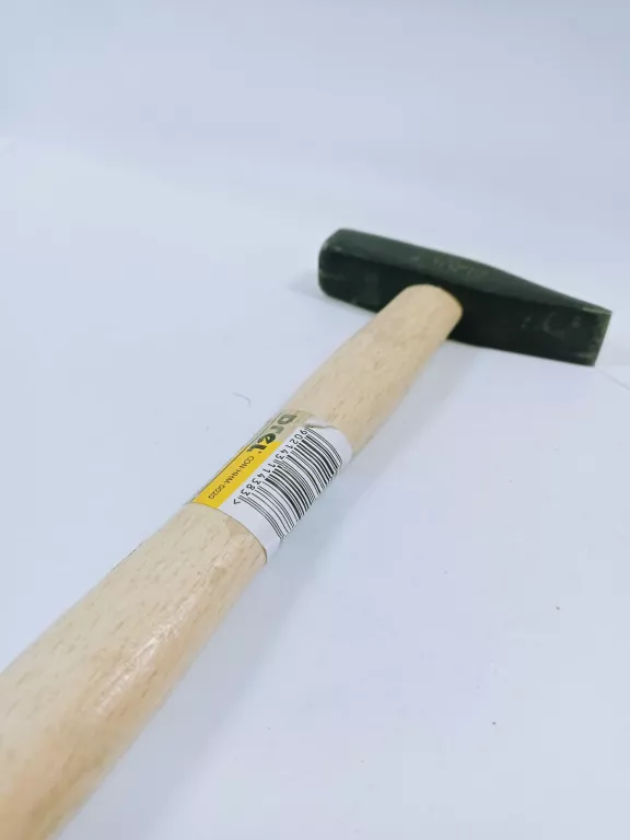 mlotek-slusarski-drel-02kg-ean-gtin-5902143114383