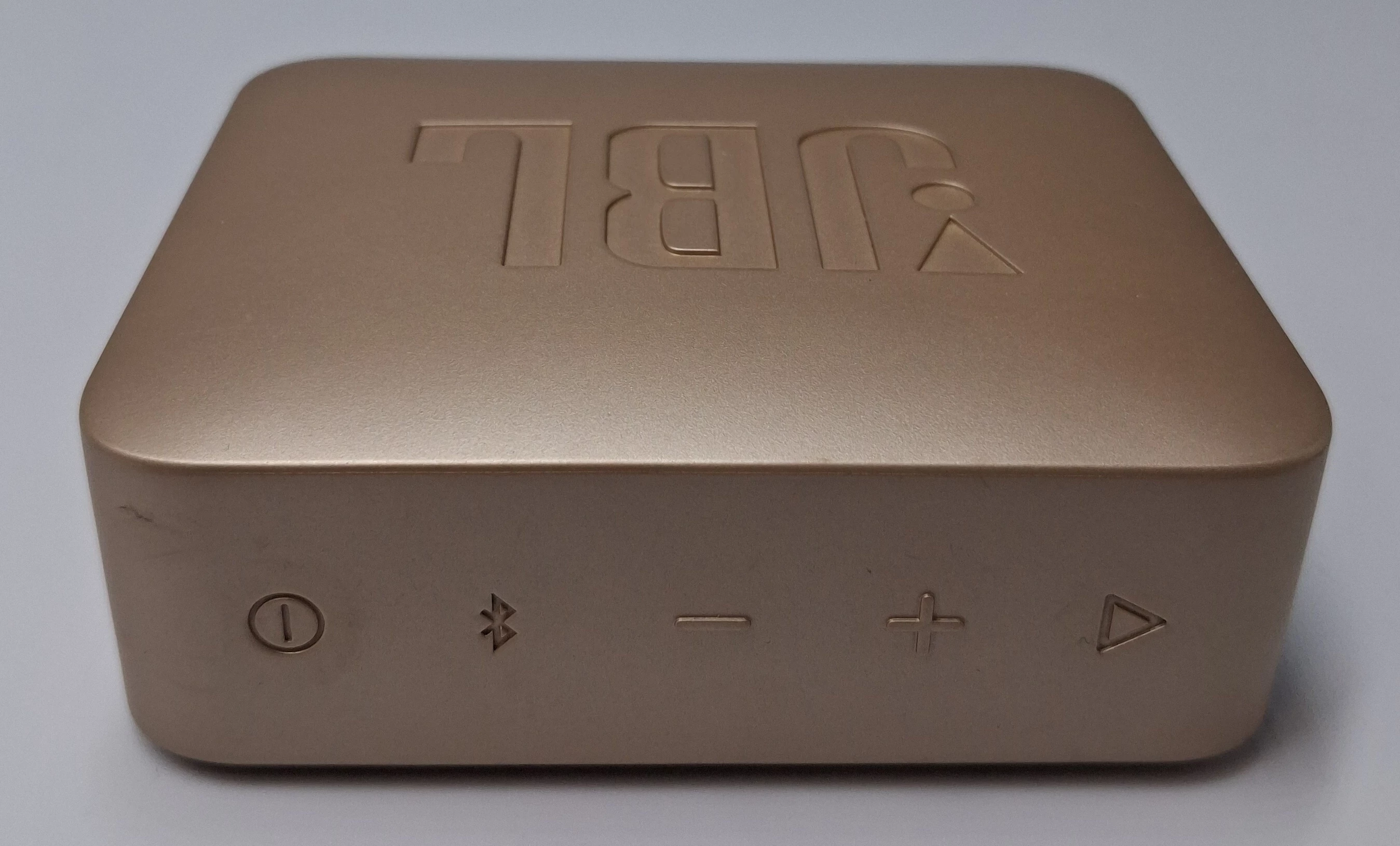 glosnik-jbl-go2-moc-300