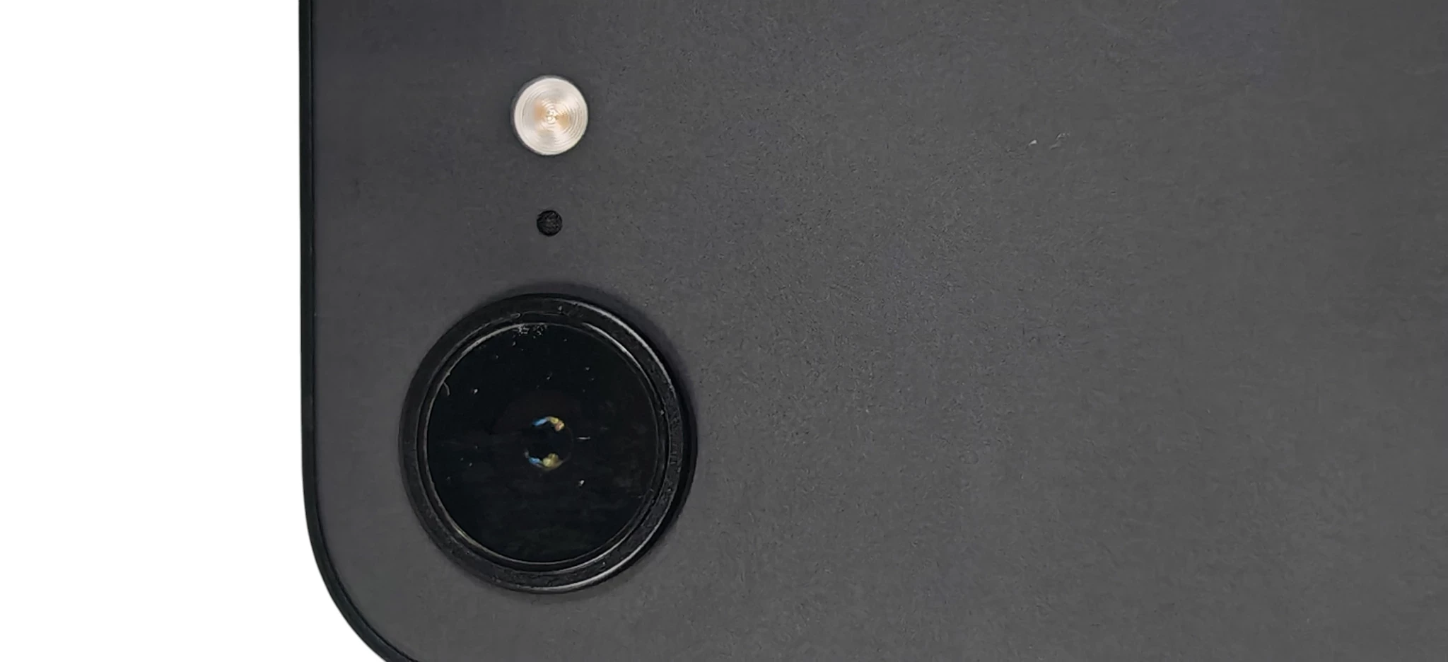 telefon-iphone-16e-128gb-kond-100-system-operacyjny-4388-7