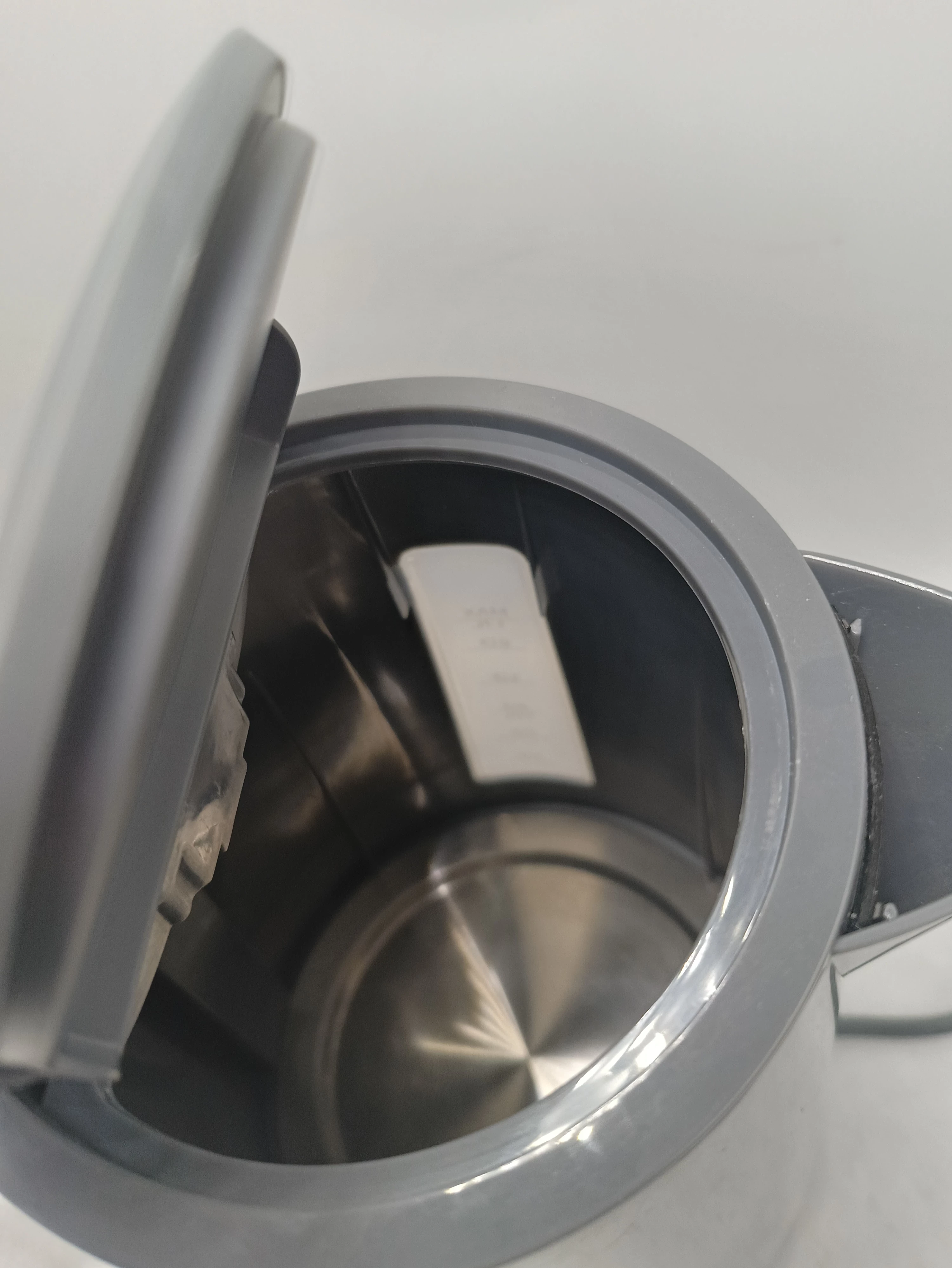 czajnik-elektryczny-philips-hd9318-kod-producenta-hd931820