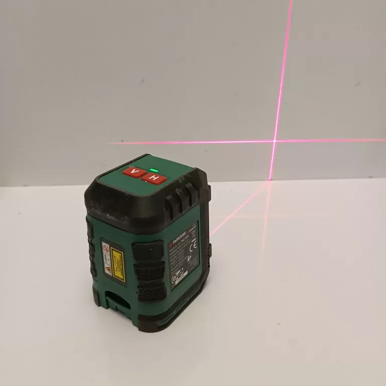 laser-krzyzowy-parkside-pkll-10-b4-10-m-maksymalny-zasieg-pracy-10