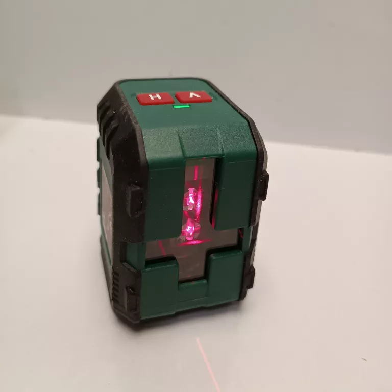 laser-krzyzowy-parkside-pkll-10-b4-10-m-model-pkll-10-b4