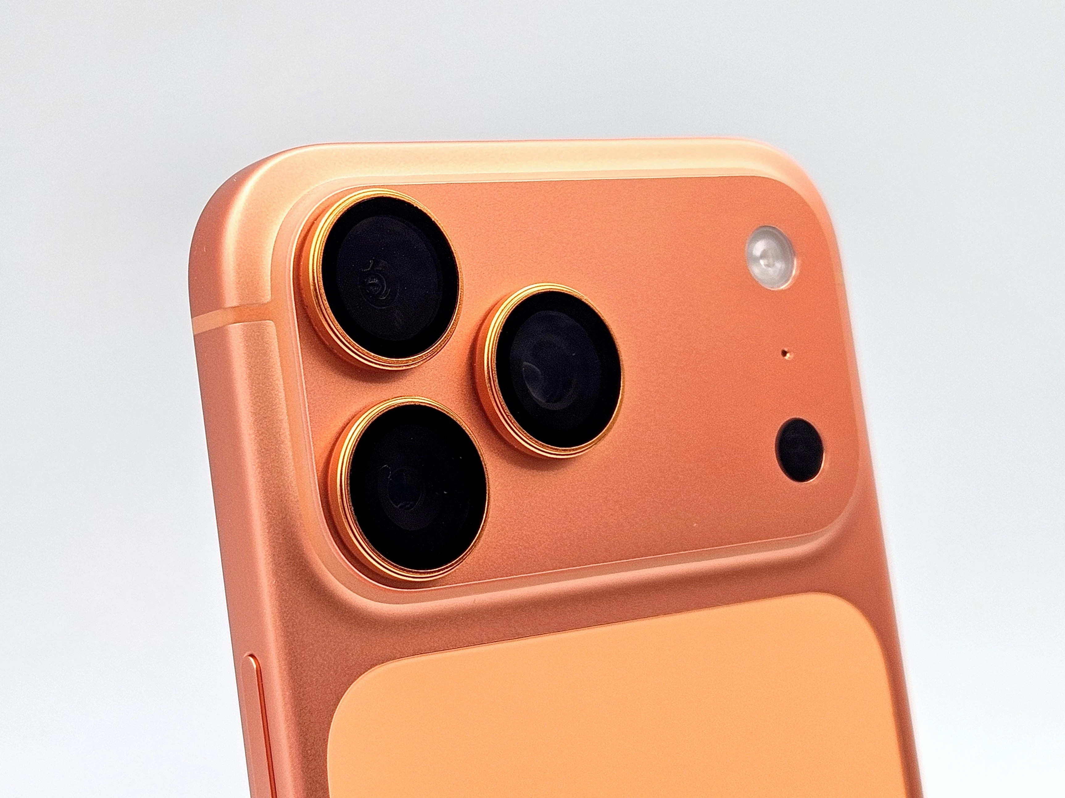 apple-iphone-17-pro-max-256gb-bat100-pomaranczowy-przekatna-ekranu-690