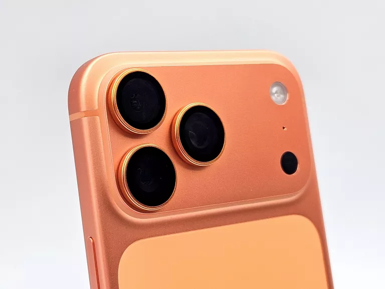 apple-iphone-17-pro-max-256gb-bat100-pomaranczowy-przekatna-ekranu-690