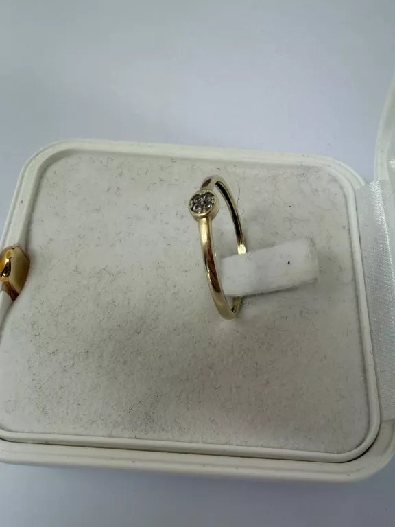 wyrob-jubilerski-uzywany-zloty-pierscionek-585-075-ean-gtin-0000001128624