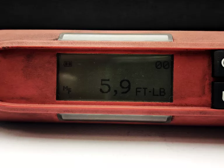 klucz-dynamometryczny-snap-on-elektroniczny-12-etui-kod-producenta-atech3f300rb