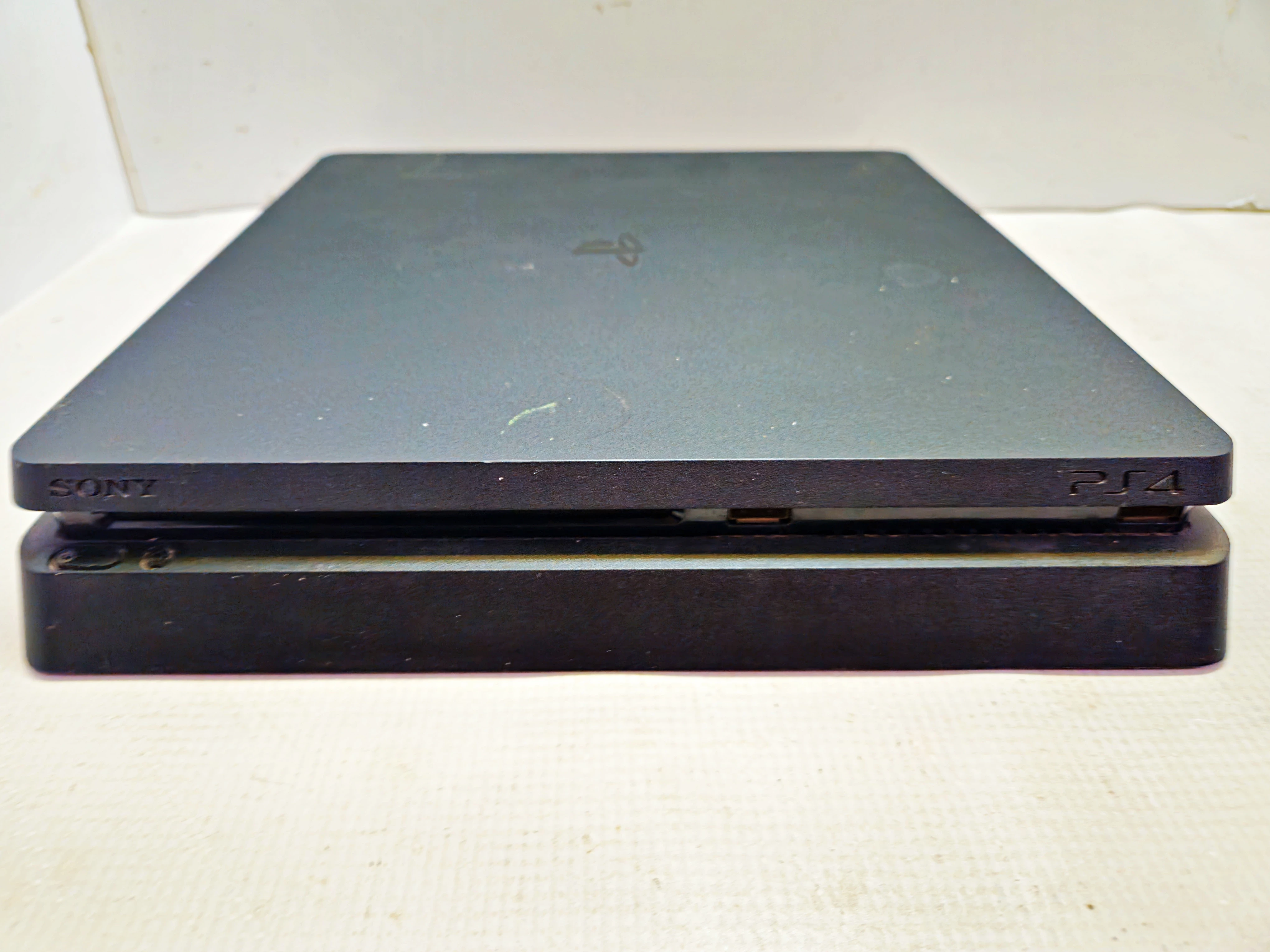 konsola-ps4-slim-500gb-pad-hdmi-zasilacz-gra-fifa-18-kod-producenta-cuh-2216a