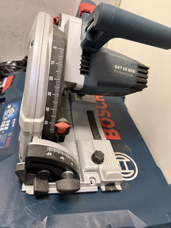 pilarko-zaglebiarka-bosch-professional-gkt-55-gce-3-601-f75-000-kod-producenta-0601675000