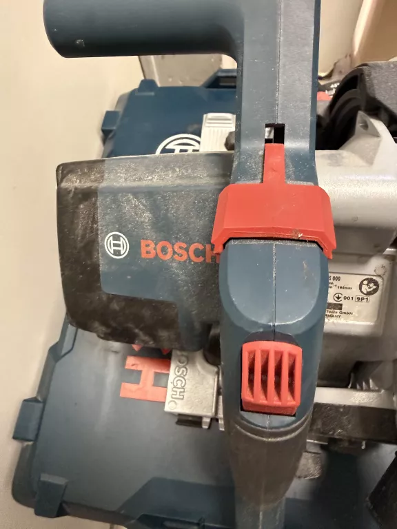 pilarko-zaglebiarka-bosch-professional-gkt-55-gce-3-601-f75-000-srednica-tarczy-16500