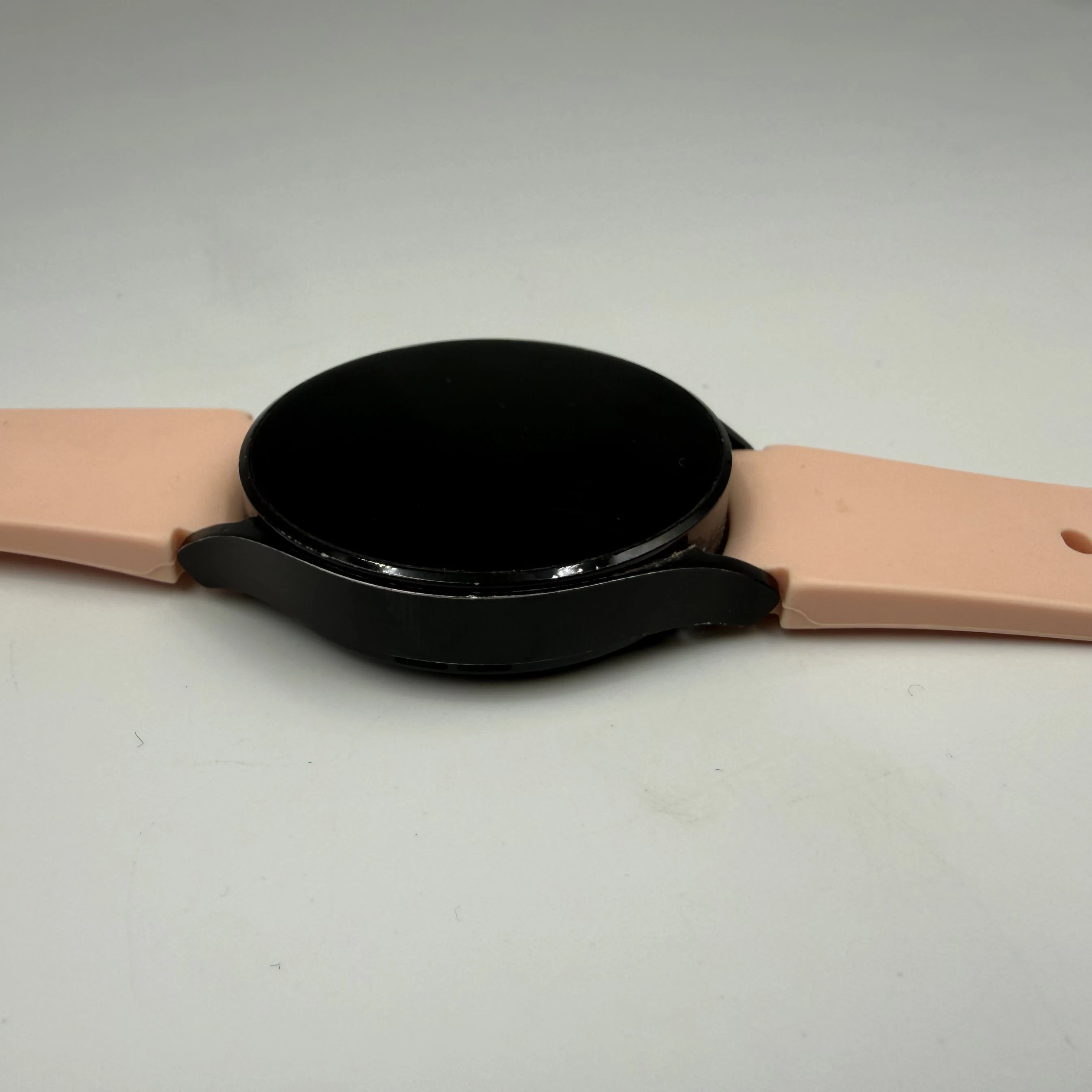 smartwatch-samsung-galaxy-watch-4-ladowarka-material-koperty-212886-258014