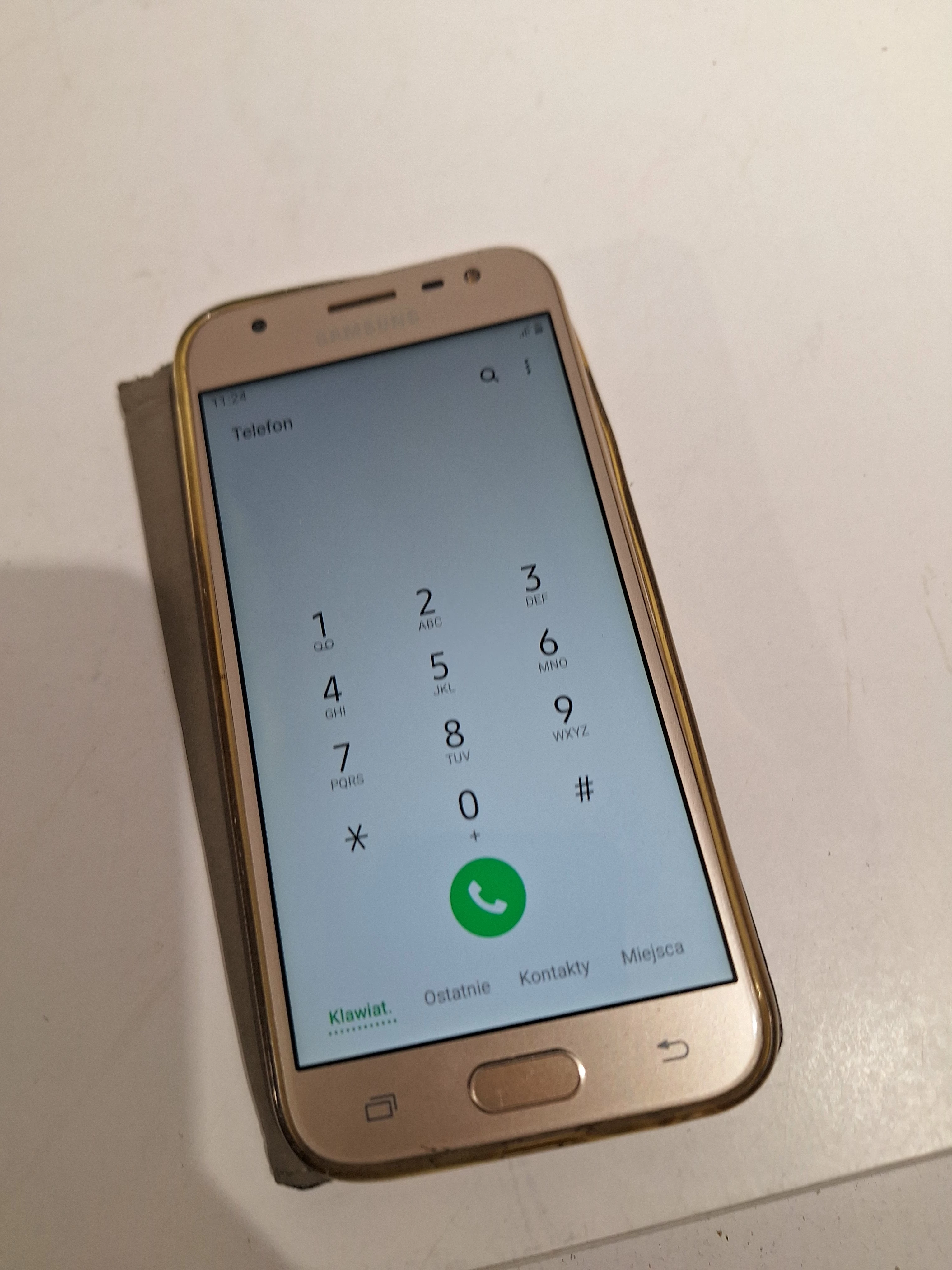 telefon-samsung-j3-2017-sm-j33f-16gb2gb-przebarwienia-etui-janowicza-3-olsztyn