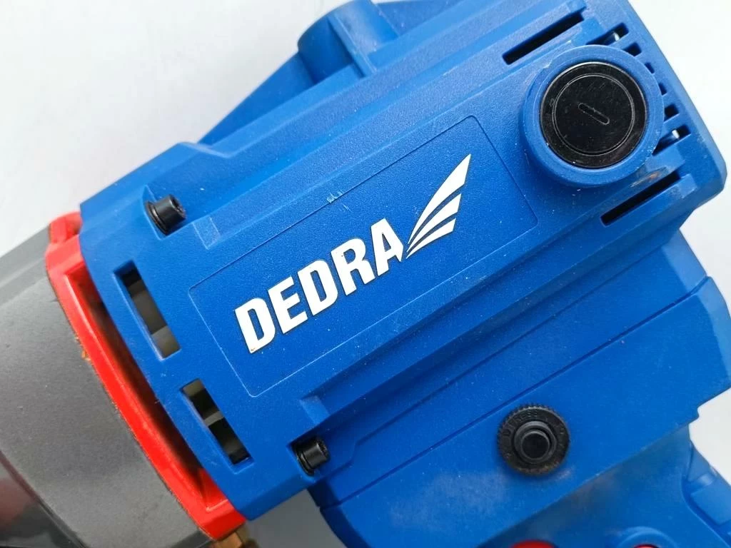 wiertnica-do-betonu-kamienia-dedra-otwornica-1700w-130mm-soft-start-ded761-zasilanie-209202-1769317