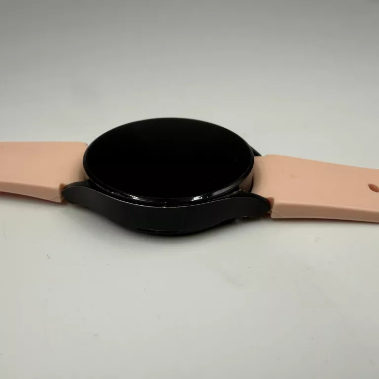 smartwatch-samsung-galaxy-watch-4-ladowarka-material-koperty-212886-258014