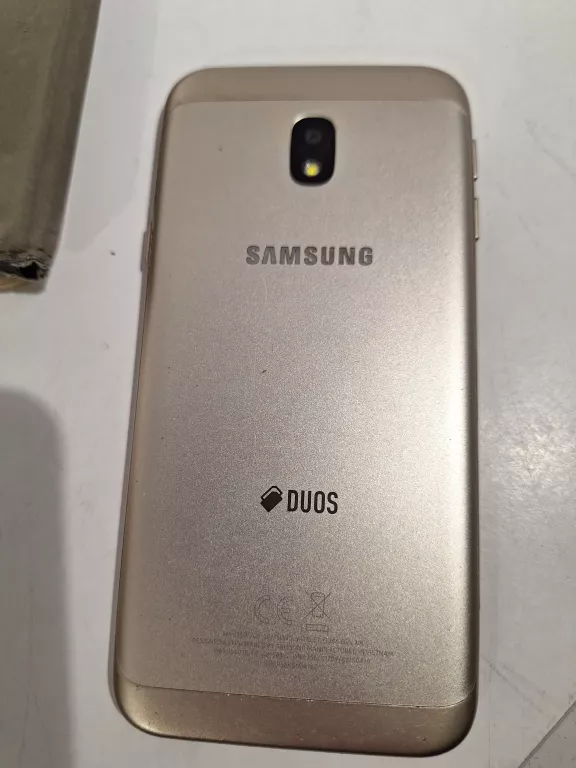 telefon-samsung-j3-2017-sm-j33f-16gb2gb-przebarwienia-etui-pamiec-ram-202865-214129