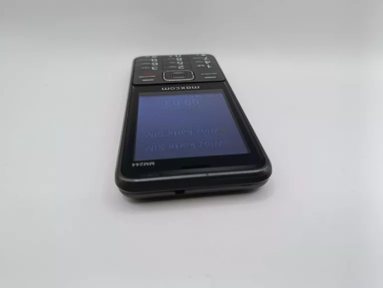 telefon-maxcom-mm244-przekatna-ekranu-280