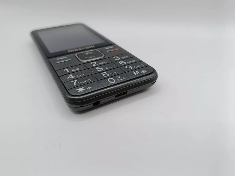 telefon-maxcom-mm244-typ-202685-212933