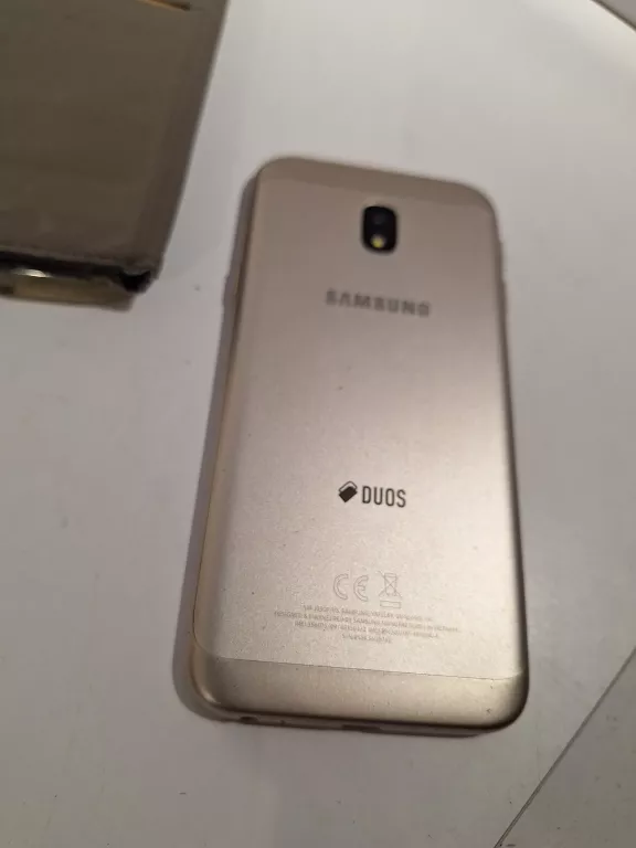 telefon-samsung-j3-2017-sm-j33f-16gb2gb-przebarwienia-etui-system-operacyjny-4388-1