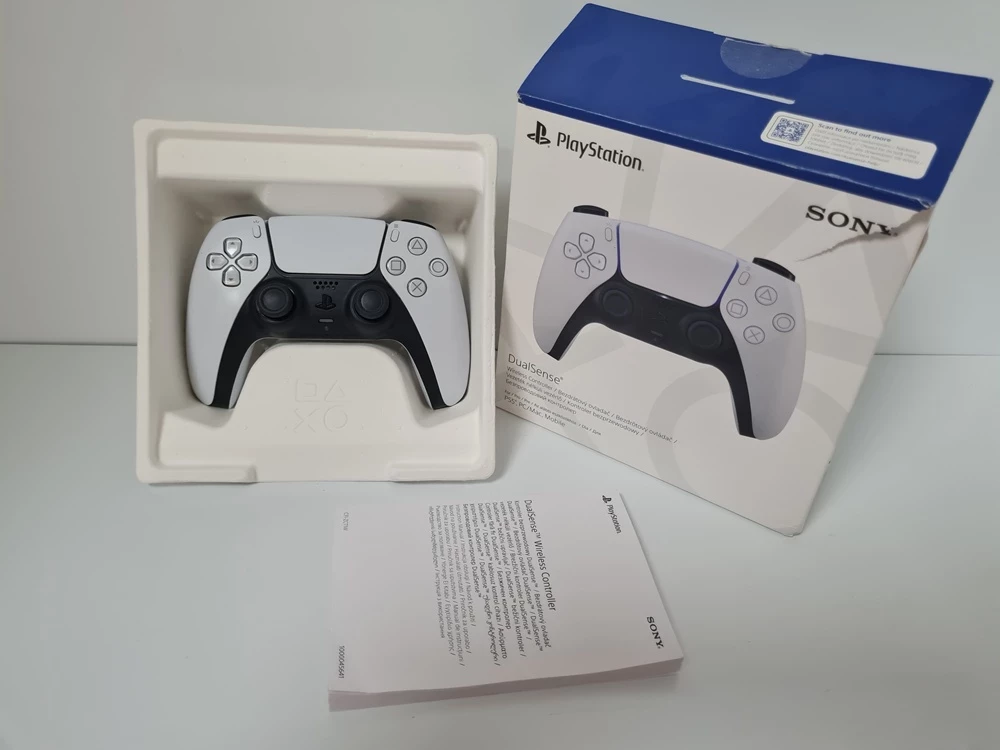 kontroler-bezprzewodowy-sony-dualsense-white-ps5-ean-gtin-711719541080