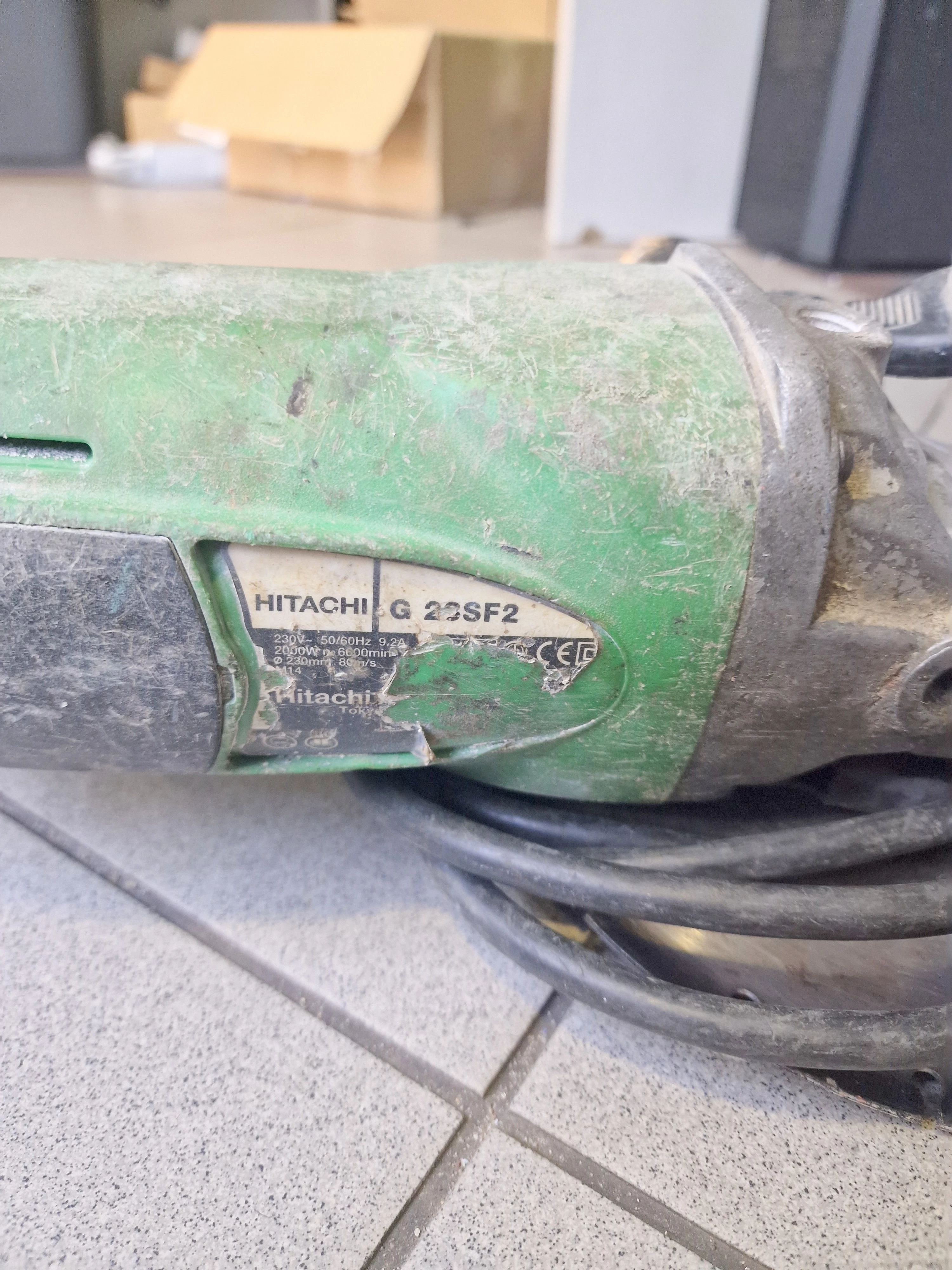 hitachi-szlifierka-katowa-230mm-2000w-g23sf2-ean-gtin-4966376123551