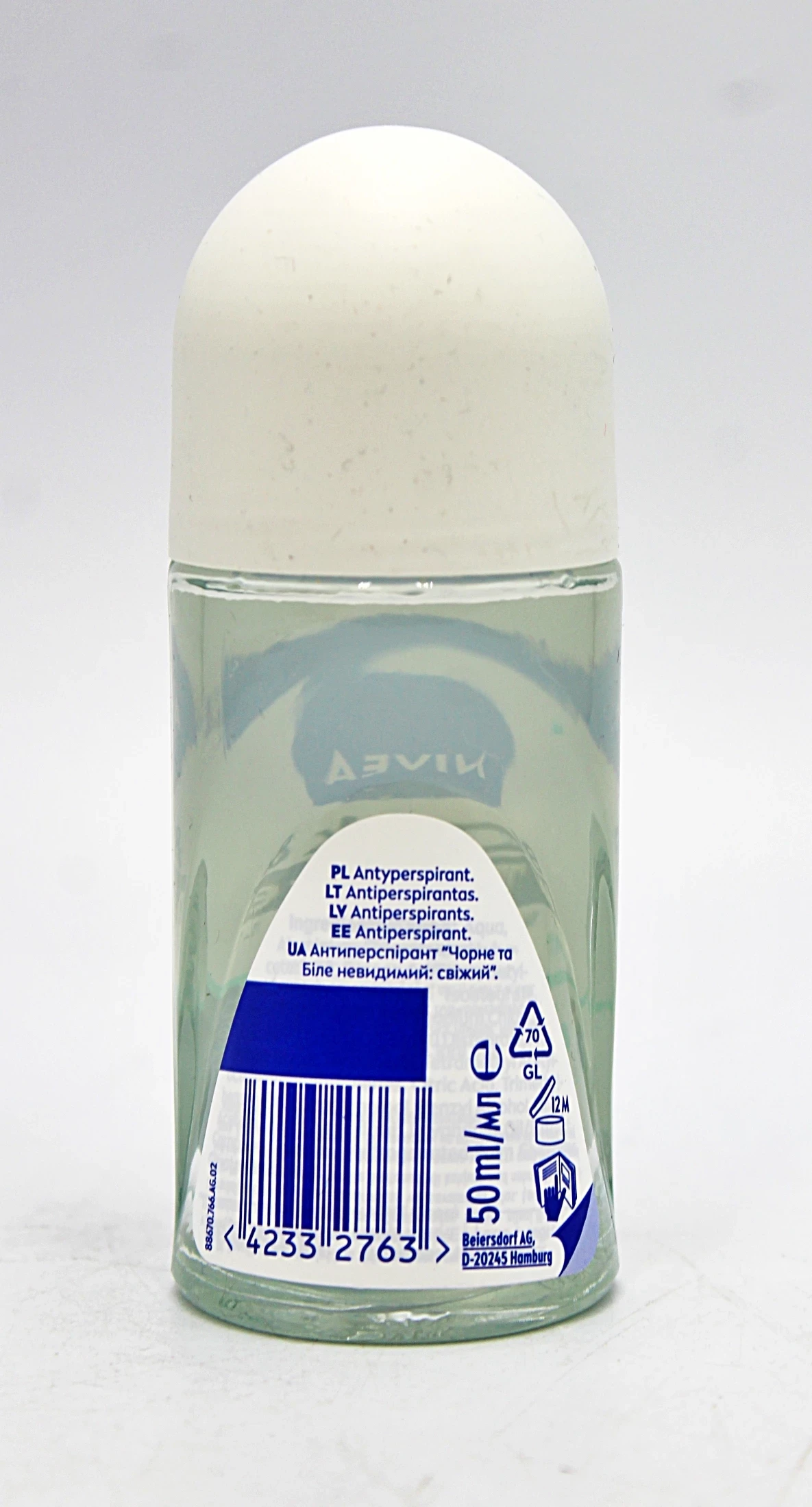 antyperspirant-w-kulce-nivea-black-white-invisible-fresh-72h-50ml-typ-226709-316885