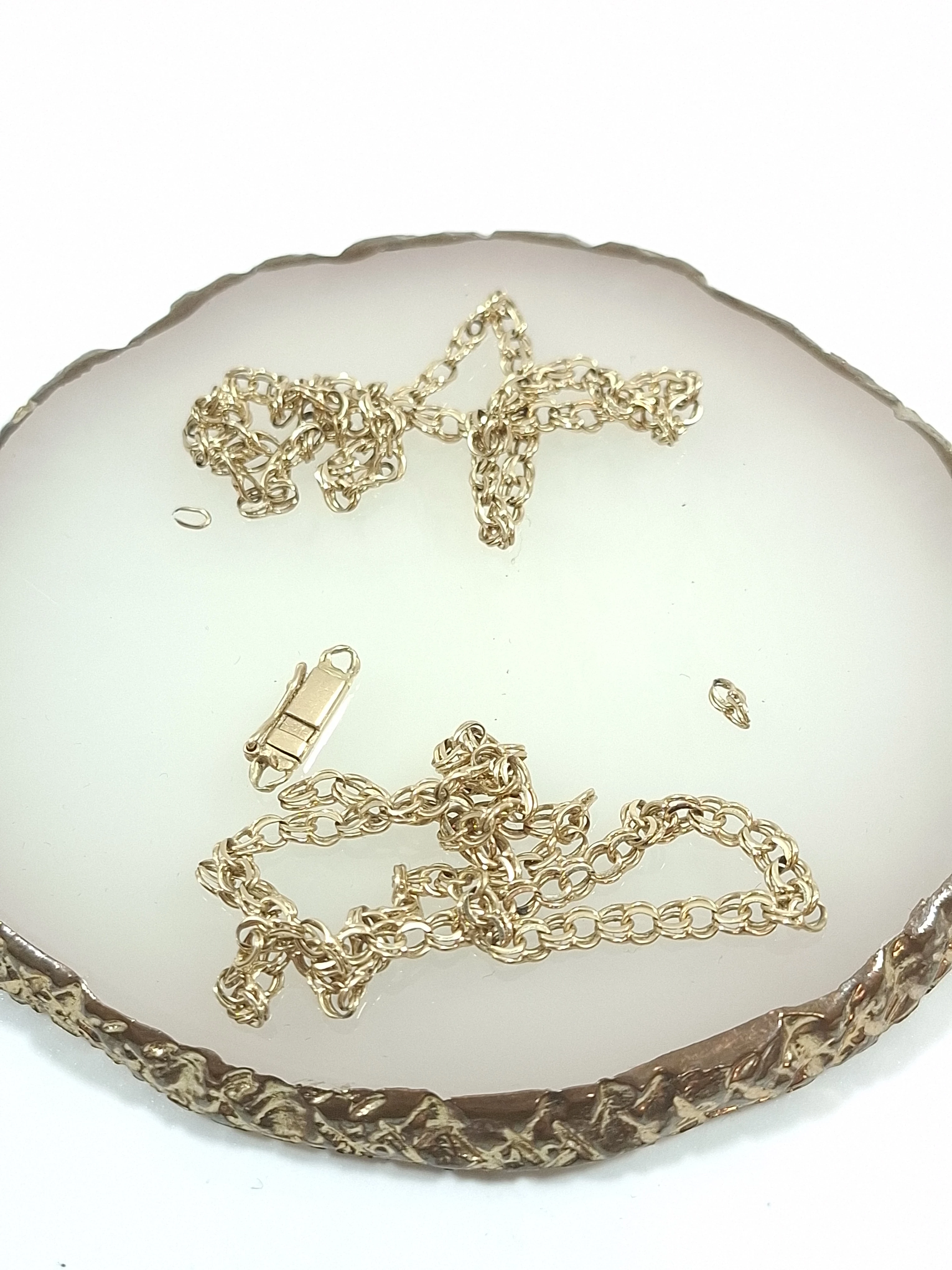 zloto-zlom-inwestycja-707g-585-plac-daszynskiego-5-czestochowa-sj