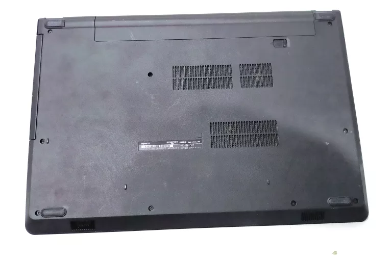 laptop-dell-inspiron-15-3567-przekatna-ekranu-1560