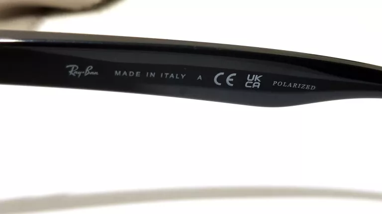 okulary-przeciwsloneczne-rayban-stan-bardzo-dobry-polaryzacja-kod-producenta-ako