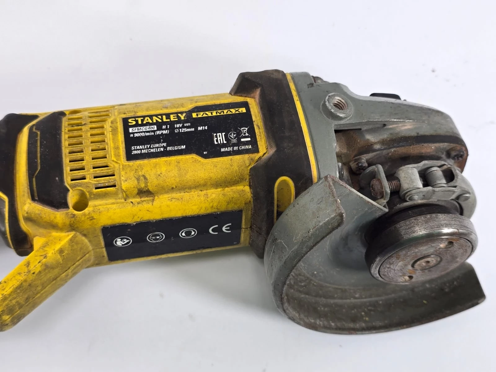 stanley-sfmcg400b-szlifierka-katowa-akumulatorowa-125-mm-18-v-maksymalna-moc-200000