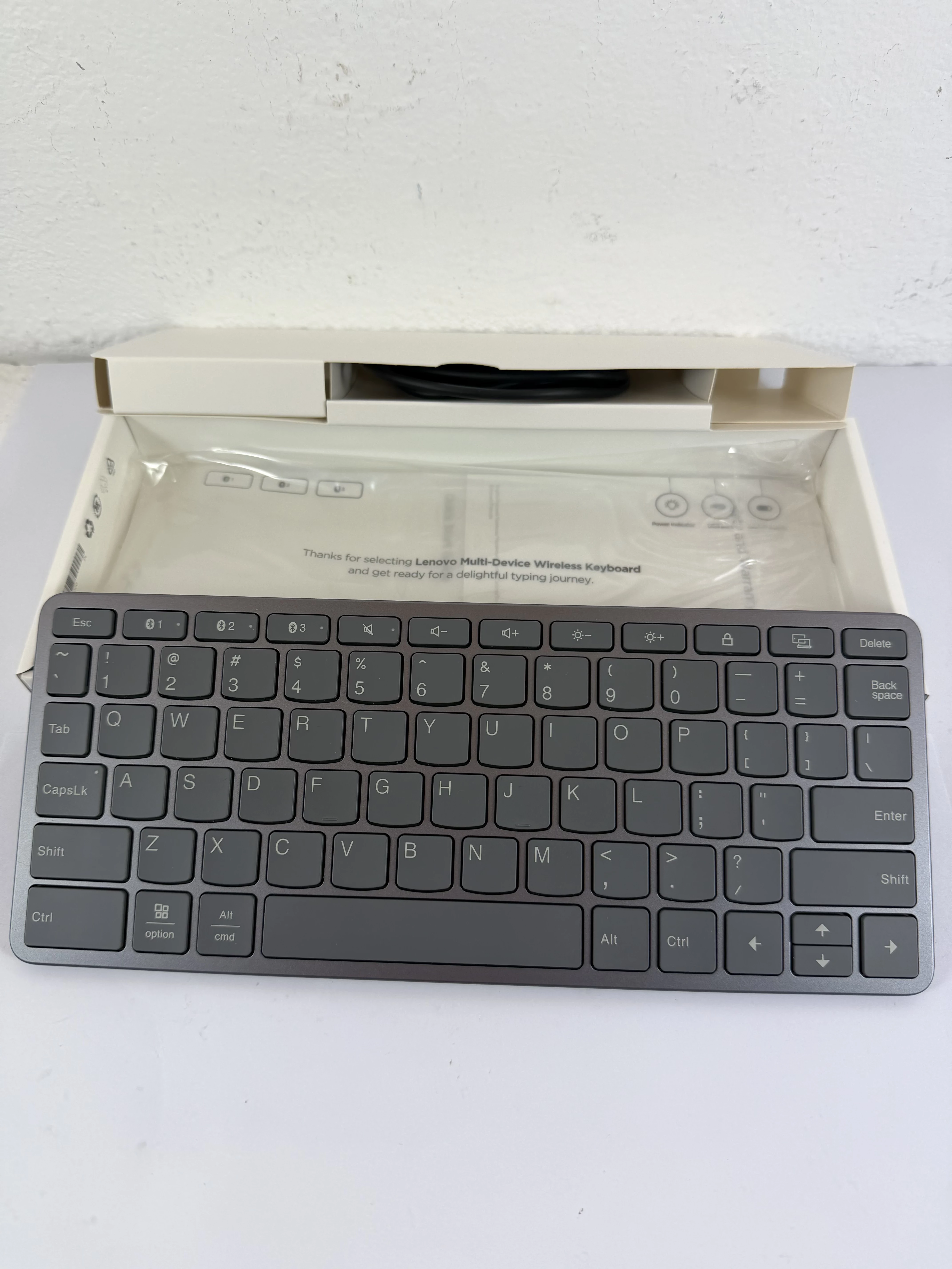 klawiatura-lenovo-multi-device-stan-11323-2