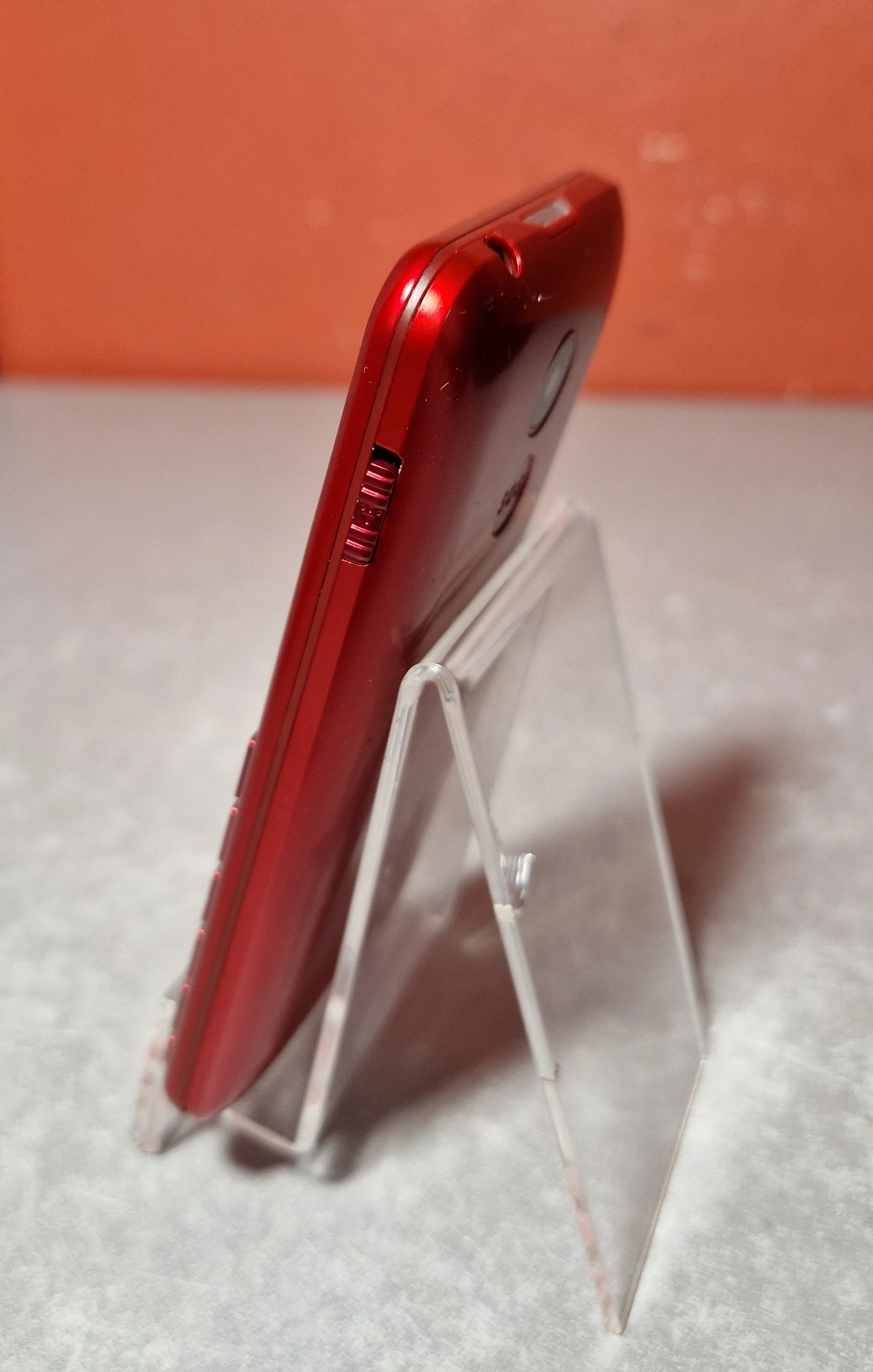 telefon-panasonic-kx-tu155-ze-stacja-ladujaca-kod-producenta-kx-tu155exrn