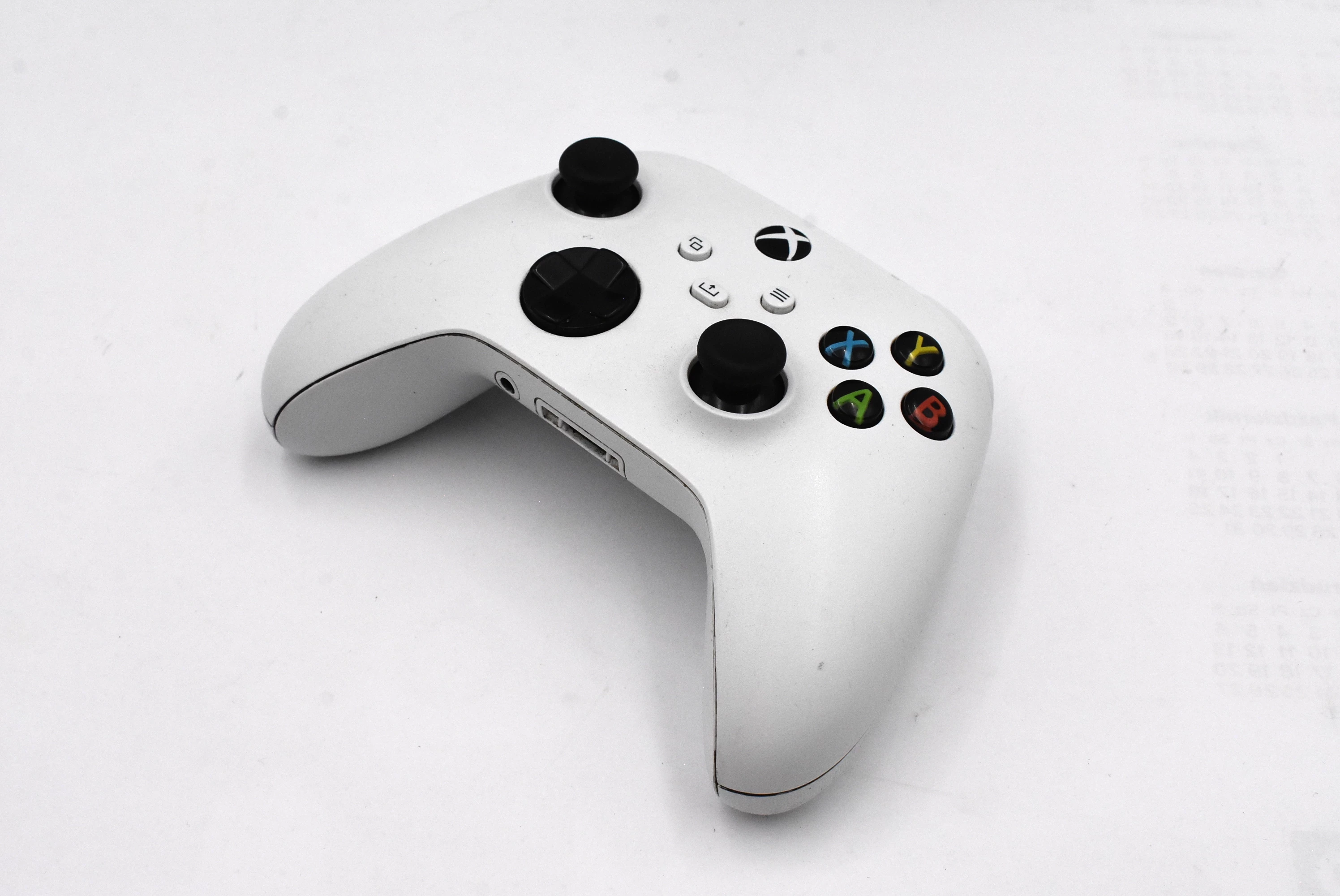 konsola-microsoft-xbox-sereis-s-512gb-xseries-s-ean-gtin-196388421442