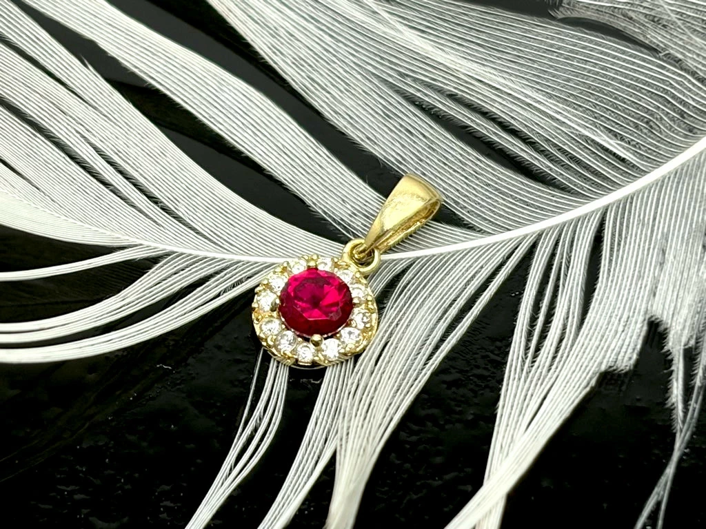 585-urocza-zlota-zawieszka-054g-rodzaj-2205-2