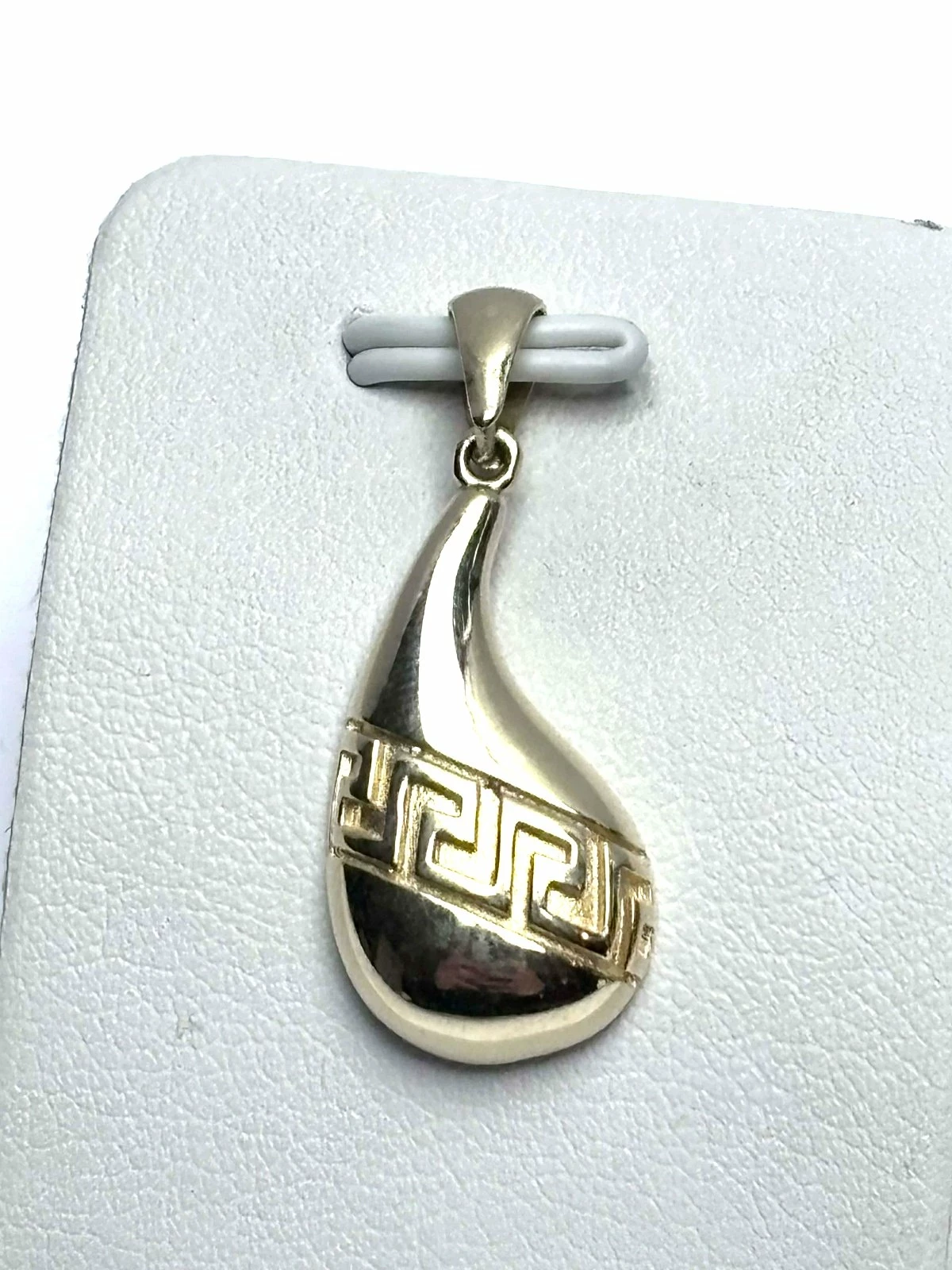 piekna-zlota-zawieszka-p585-184g-stan-11323-2