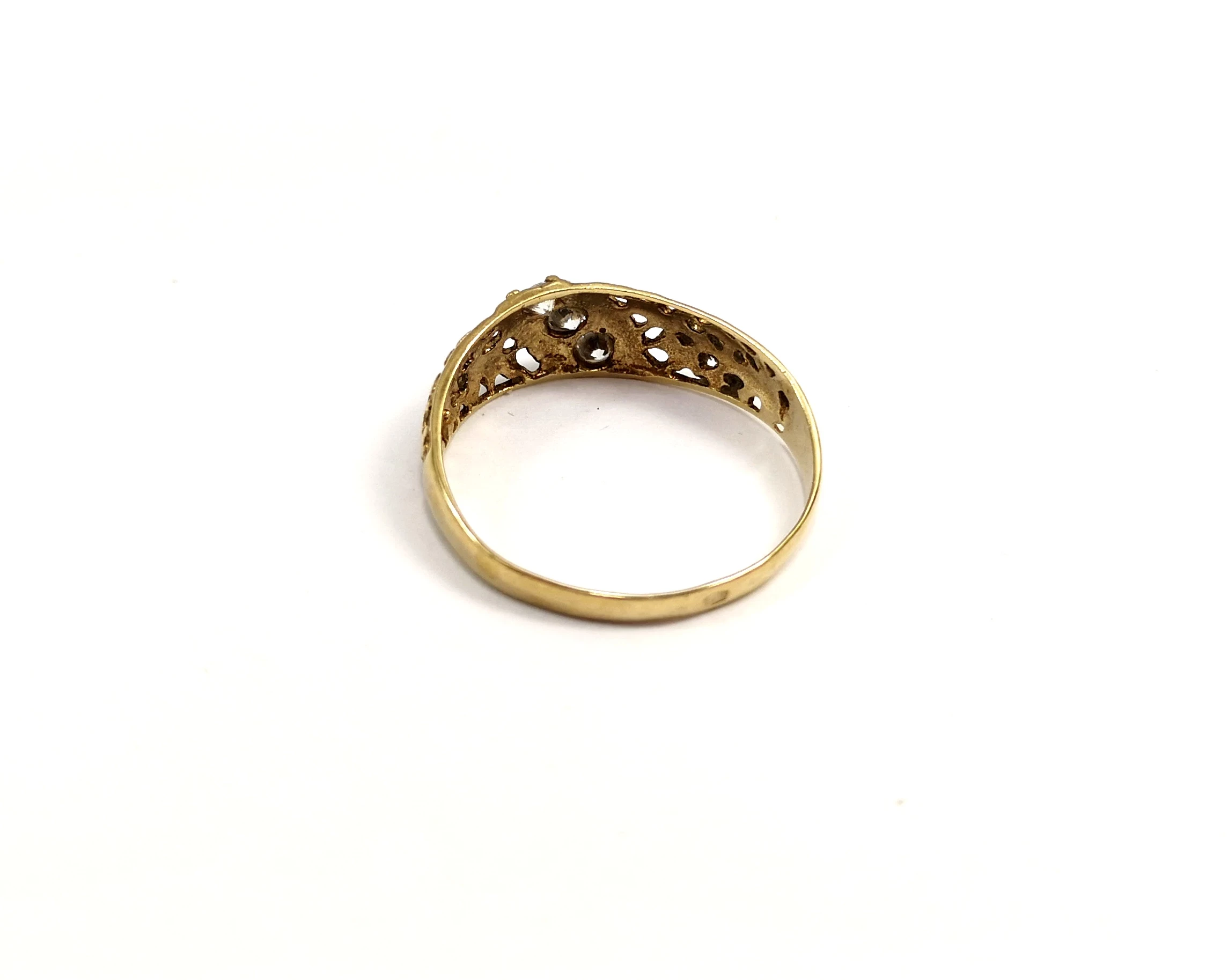 zloty-pierscionek-333-145g-r17-rodzaj-2205-2